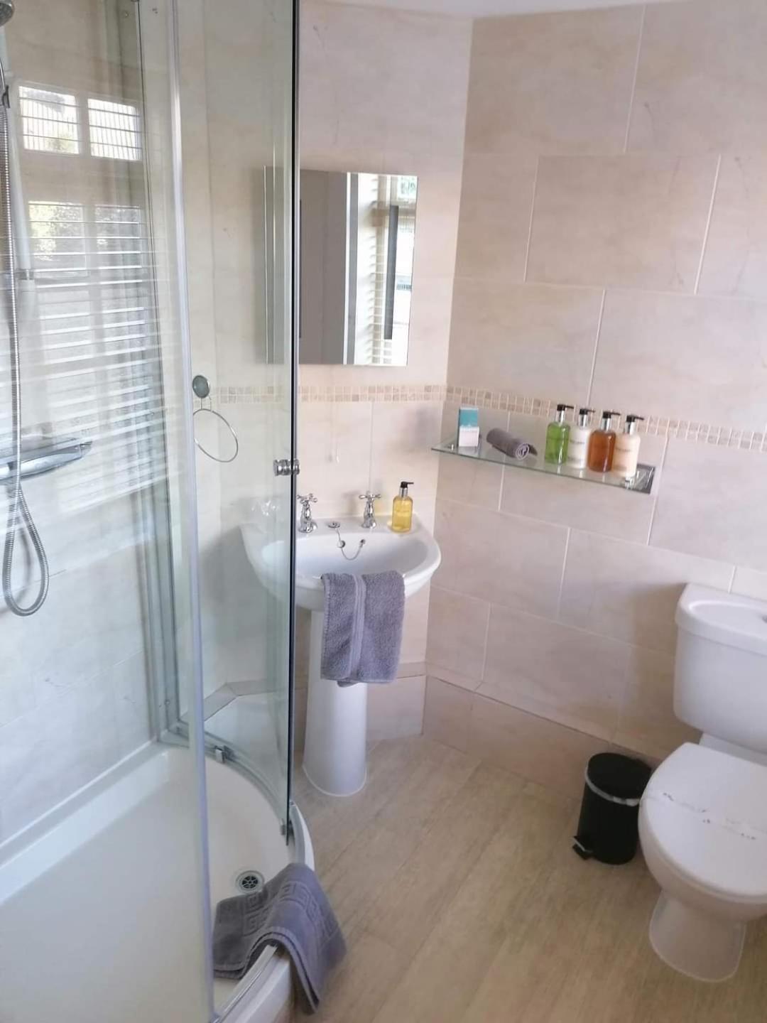Meadow View Hotel Wighton Room photo